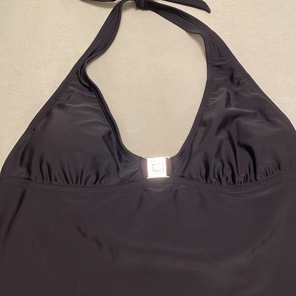 Isaac Mizrahi Halter Tankini. - Picture 4 of 11
